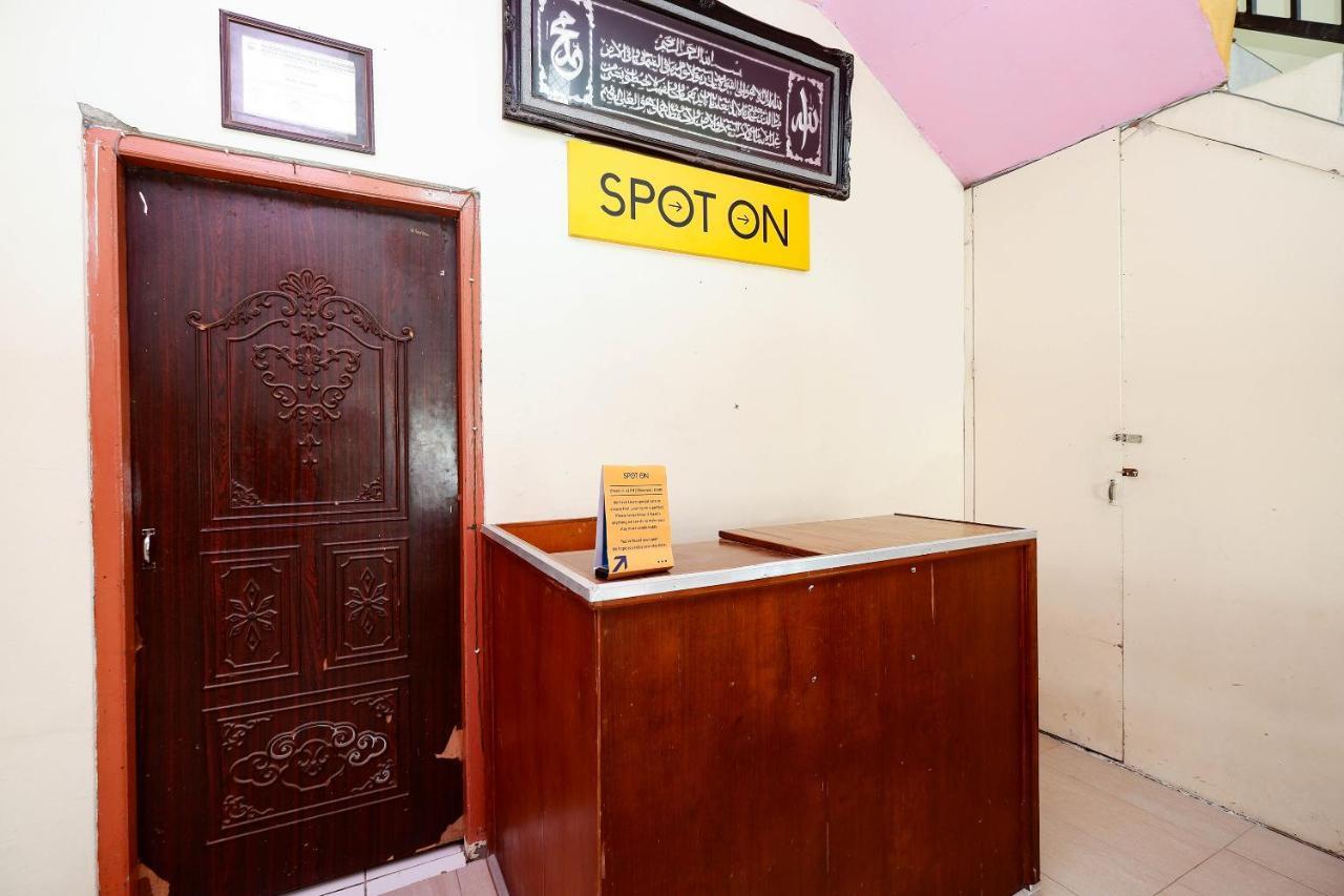 Spot On 2112 Homestay Lestari Dieng Syariah Diyeng Exterior photo